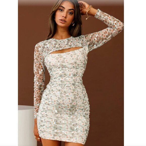Selfie Leslie First Class Long Sleeve Ruched Mesh Dress Floral Mini Medium NWT - Picture 1 of 13